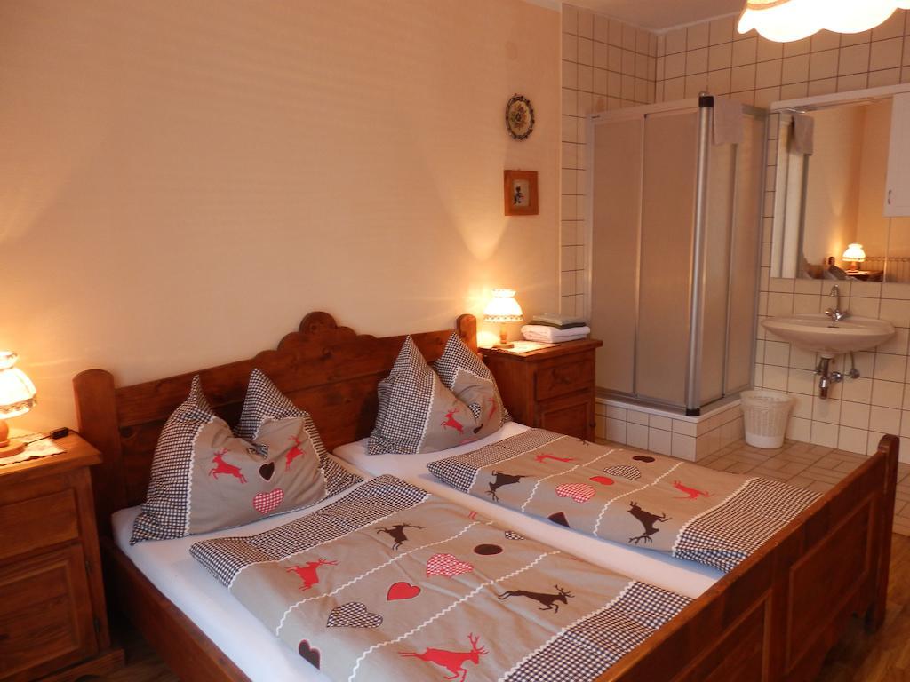 Apartamento Ferienhaus Maier Lind Habitación foto
